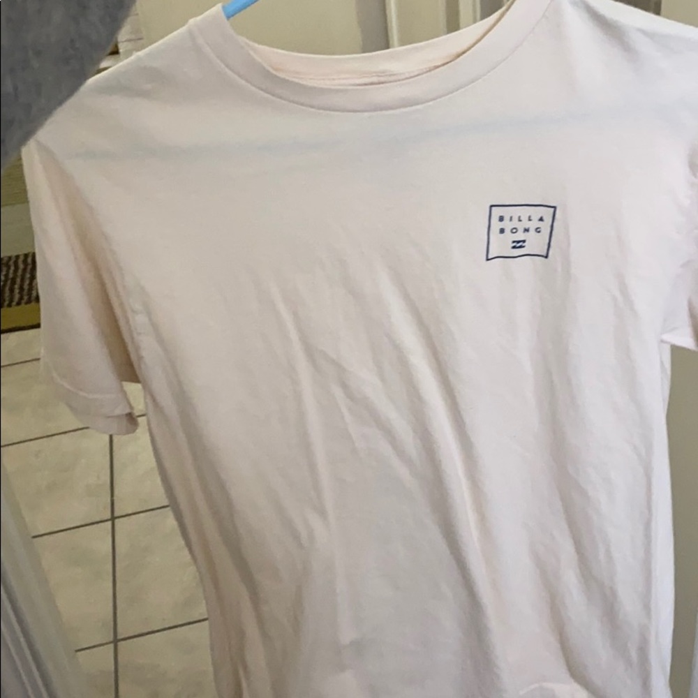 cream white navy blue logo billabong shirt